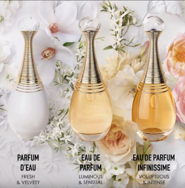 </p>
<p>                        Dior J'Adore Parfum d'Eau 2022 - опаловый флакон и 3 интриги</p>
<p>                    
