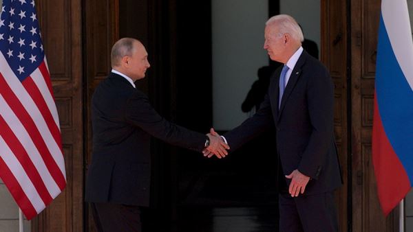 Байден допустил возможность встречи с Путиным на саммитах G20 или АТЭС